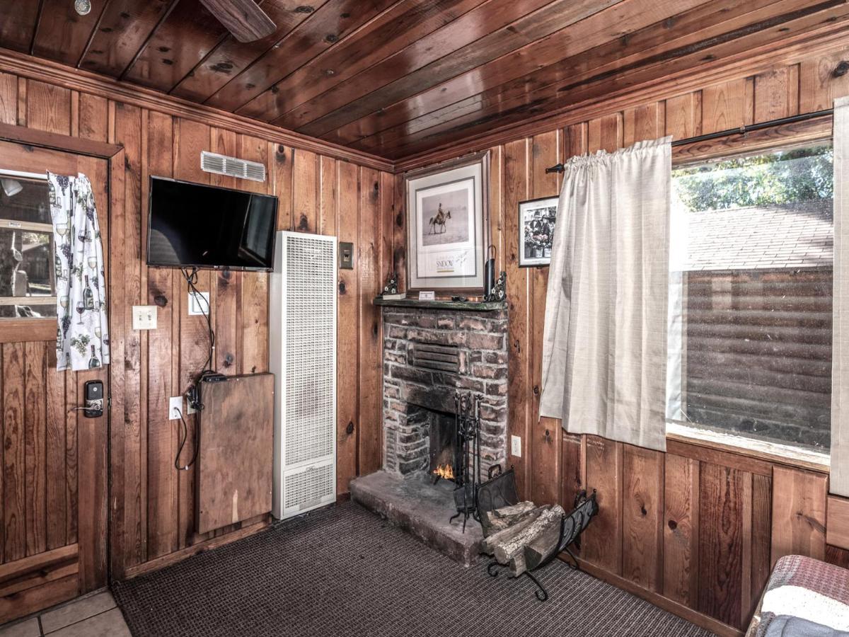 Perfect Cabin, 2 Bedrooms, Fireplace, Midtown, Sleeps 5 Ruidoso Bagian luar foto